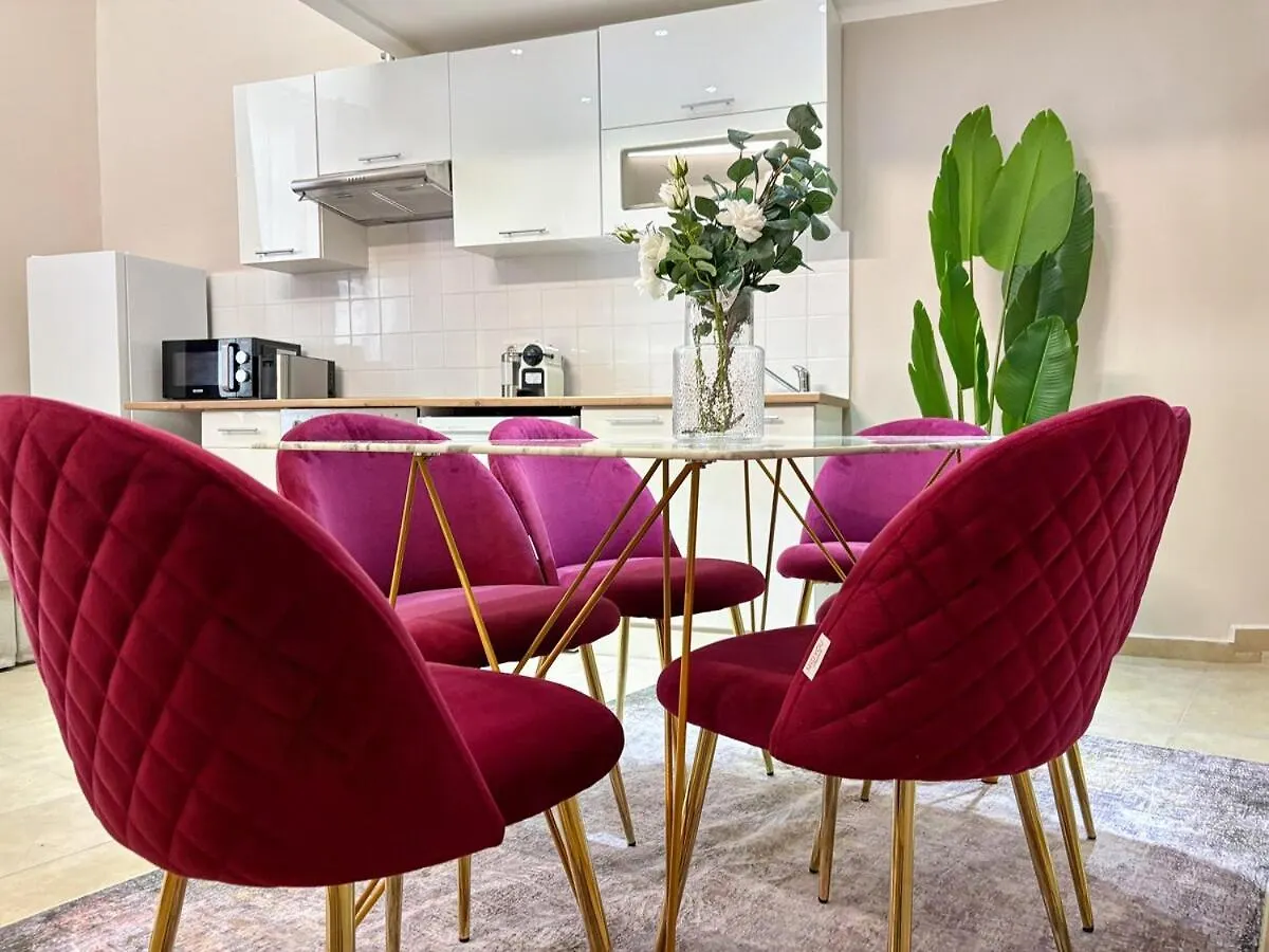 2 Min To Metro I 2 Floors I Fast Wifi I Modern Design Apartment Vienna Austria