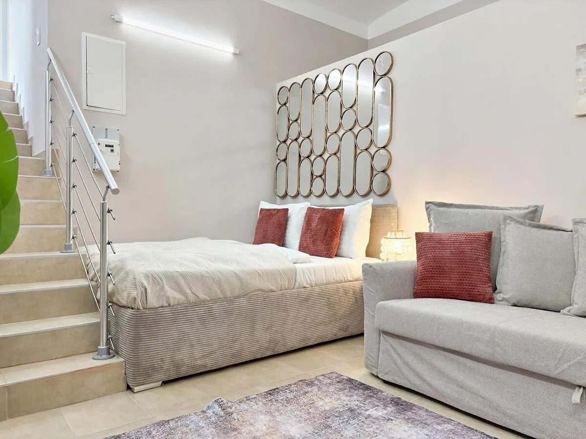2 Min To Metro I 2 Floors I Fast Wifi I Modern Design Apartment Vienna